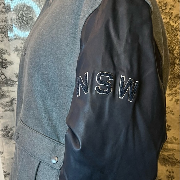 NIKE Mens WOOL/LEATHER BOMBER JACKET Gray/Blue Wool and Navy Blue Sleeves Sz LG - Picture 5 of 9